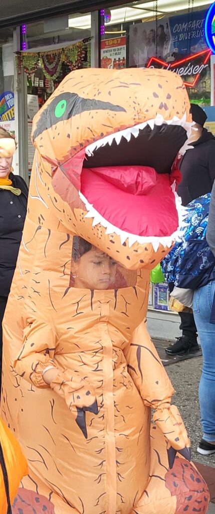 dino halloween